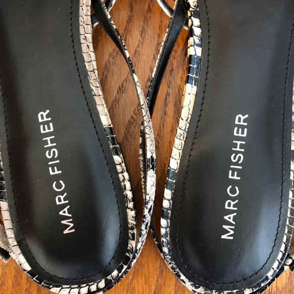 NEW Marc Fisher Cage, Faux Strappy, Snakeskin Sa… - Picture 5 of 8